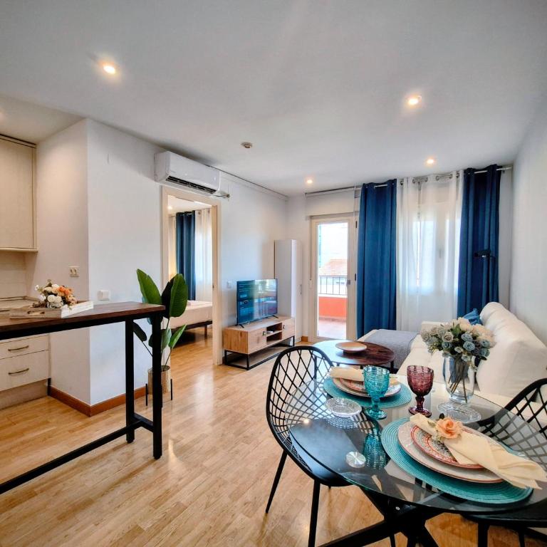 Apartamentos Alcalá - One-Bedroom Apartment with View - 8