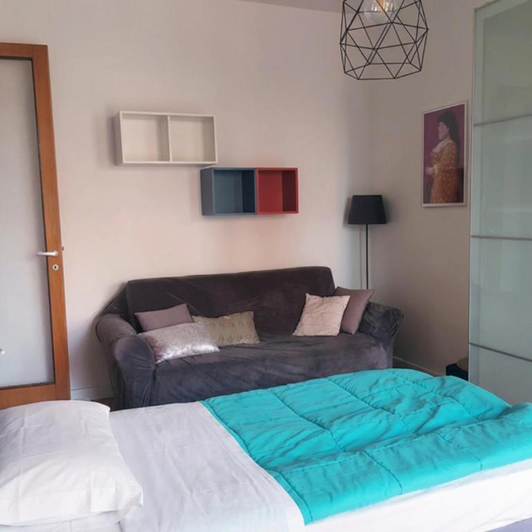 Massarenti Sant Orsola - Two-Bedroom Apartment with Balcony - 26