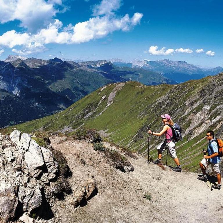 Ferienwohnung Parkareal Davos - freier Blick auf Berge, ruhig, sonnig, SW-Balkon, Parkplatz - Apartment mit 1 Schlafzimmer - 27