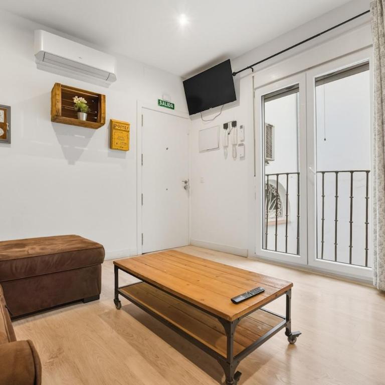 Nice apartment in Tirso de Molina - Apartment - 6