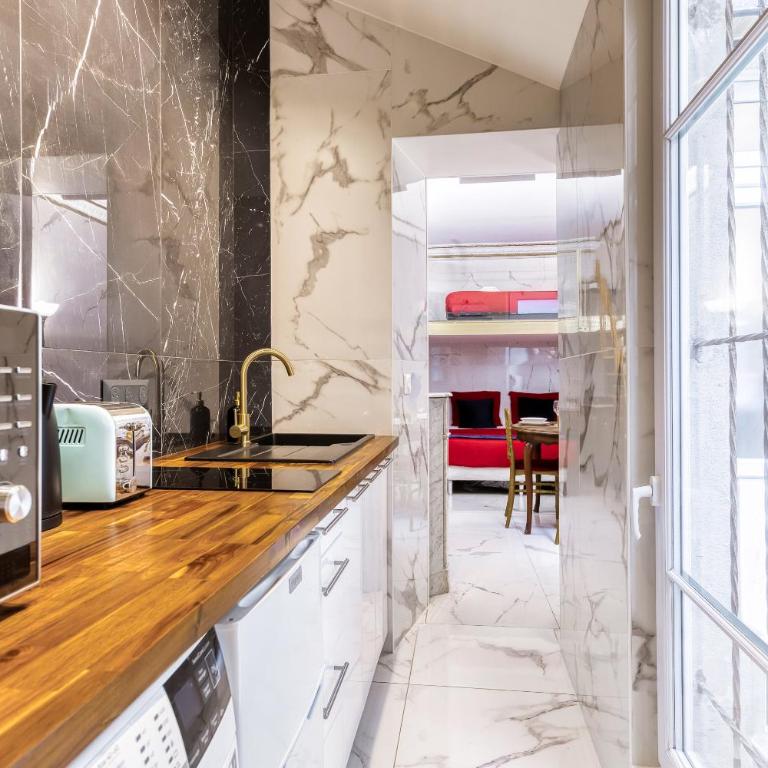 Studio Charme Royal - LOUIS XV - Metro 13 - Appartement 1 Chambre - 10