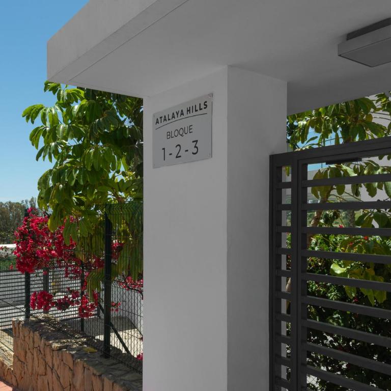 Panoramic Views and Large Garden in Atalaya Hills - Apartamento de 3 dormitorios con vistas - 31