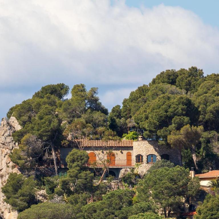 Casa Roca Vista A unique holiday home built on a rock with breathtaking views - Casa - 1