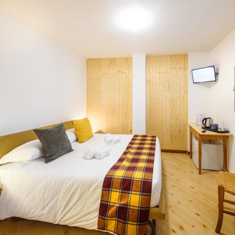 Hotel Ambassador Bormio - Camera Matrimoniale - 7