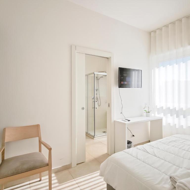 Estelle - Double Room - 19