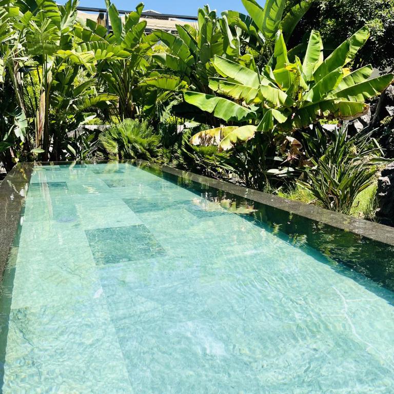 Luxury Villa with sea view, private jacuzzi & heated pool - Villa - 47