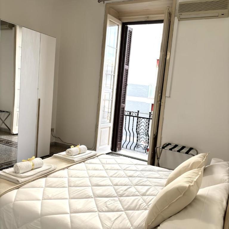 Your Home, a beautiful view - Appartamento con Vista Mare - 3