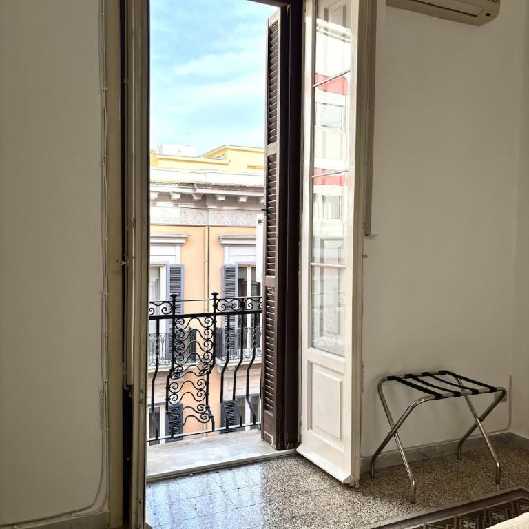 Your Home, a beautiful view - Appartamento con Vista Mare - 9