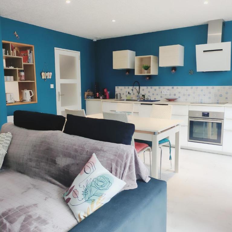 Les Cabines, F3 avec Terrasse , Plage à 1 min - Appartement 2 Chambres - 5
