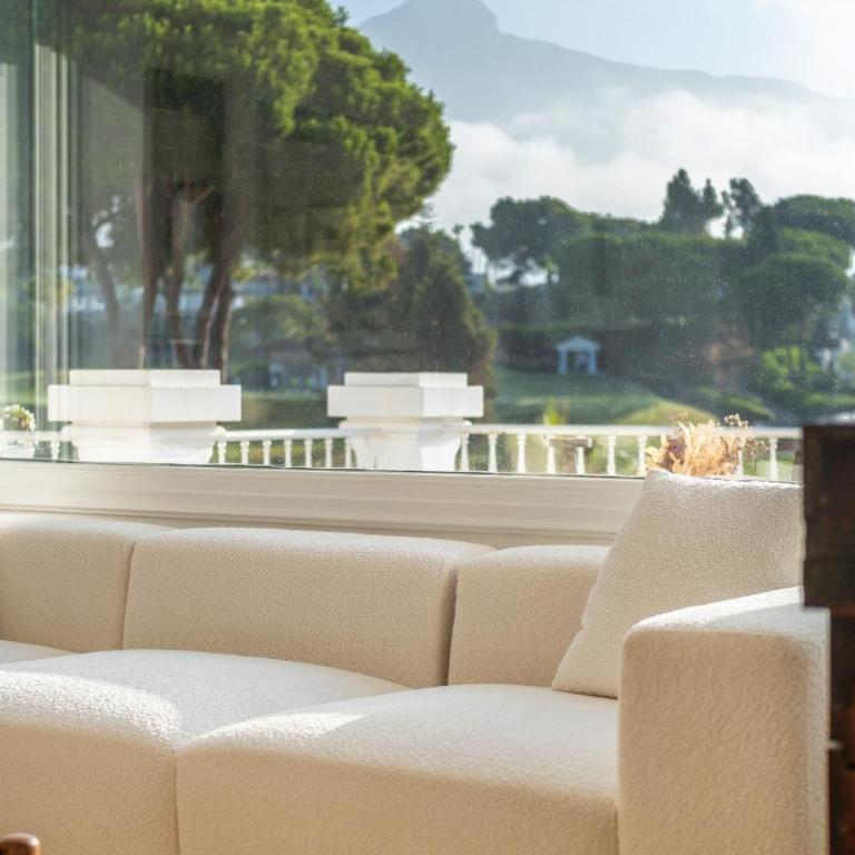 Newly Renovated Frontline Golf 7 BDRM Luxury Villa - Superior Villa - 12