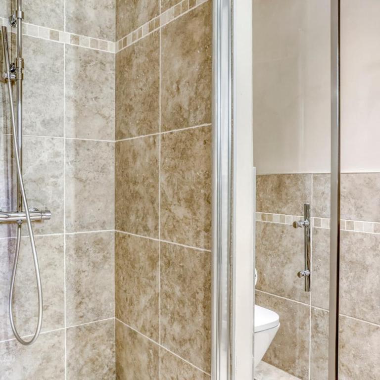 Chalet exceptionnel de 600m2 - Spa, salle de gym, ski-room - Chalet - 16