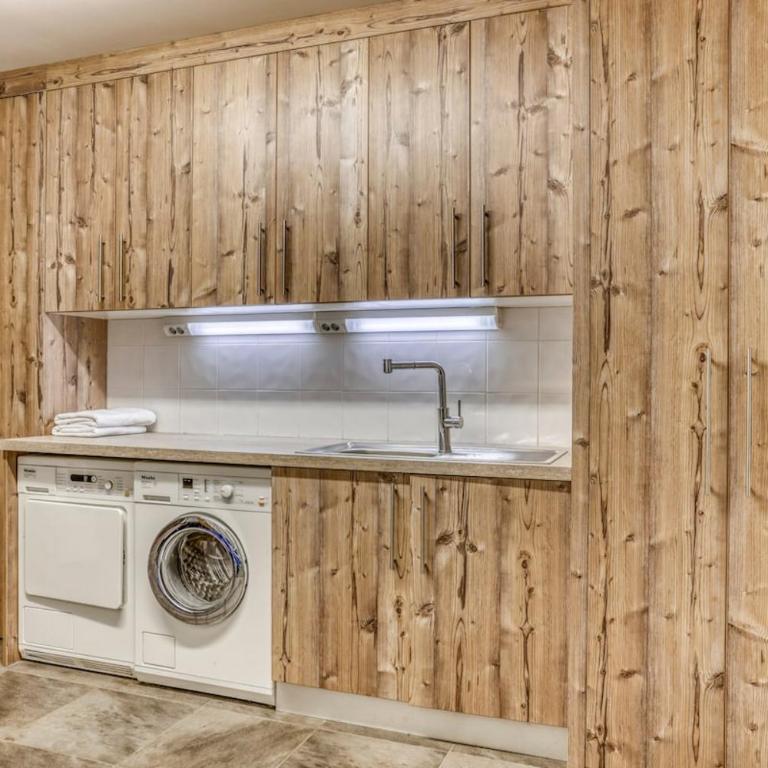 Chalet exceptionnel de 600m2 - Spa, salle de gym, ski-room - Chalet - 27