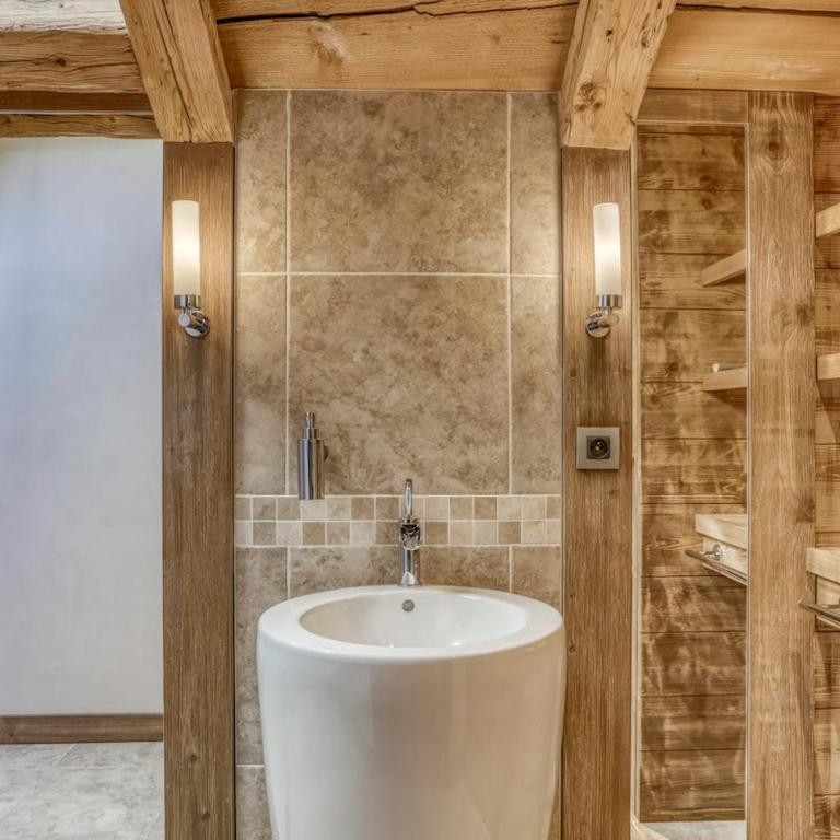 Chalet exceptionnel de 600m2 - Spa, salle de gym, ski-room - Chalet - 55
