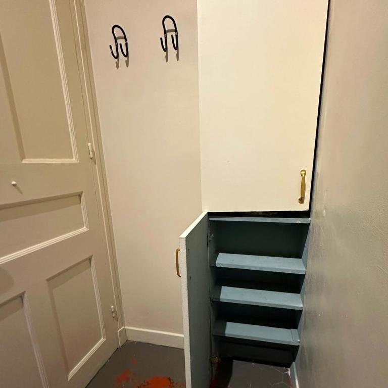 Renovated 2-room apartment Sleeps 4 Tram and shops nearby - Apartment mit 1 Schlafzimmer mit Stadtblick - 20