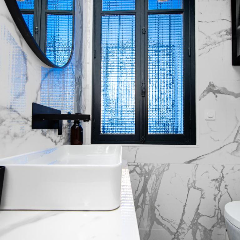 Menton Port & Plages - Logement unique - FP - Two-Bedroom Apartment - 24