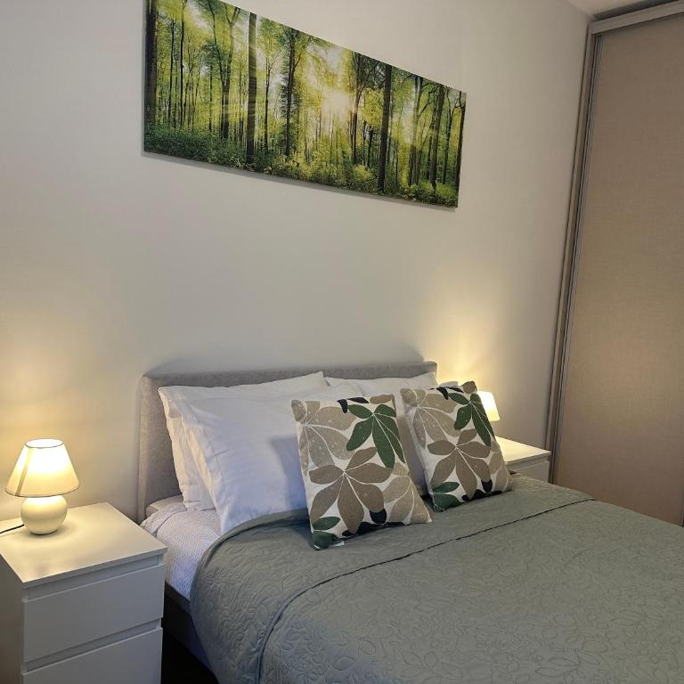 Garden Escape Zemun - One-Bedroom Apartment with Garden - 25