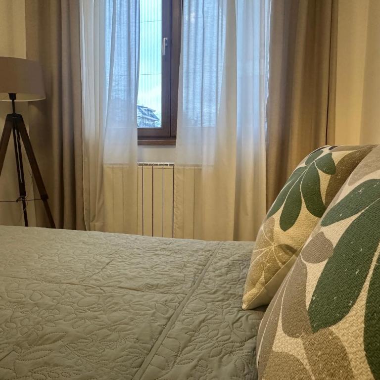 Garden Escape Zemun - One-Bedroom Apartment with Garden - 24