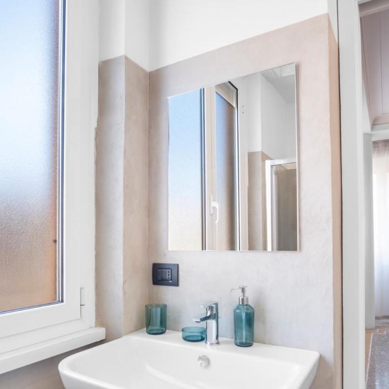 ArtStay - Exclusive Apt Near Metro B, Parking, AC - Appartamento con 2 Camere da Letto - 21