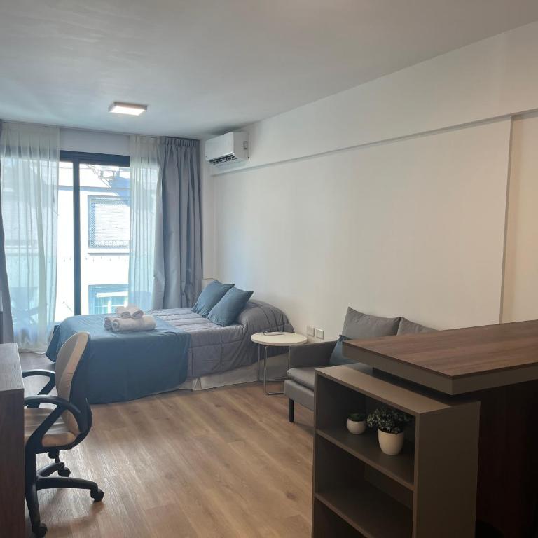 Modern apartment with balcony and desk for students - Apartamento con balcón - 7