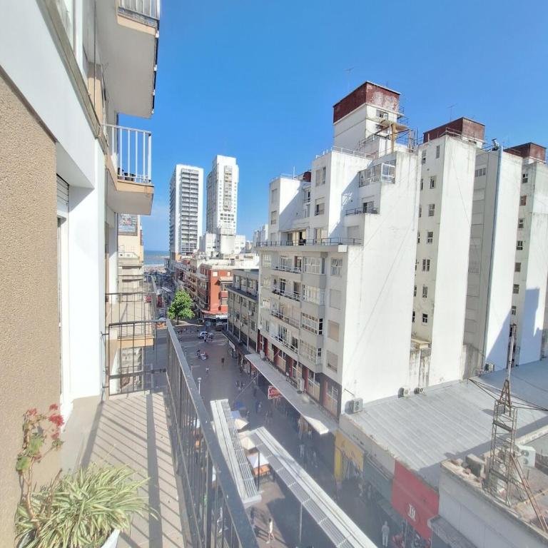 Residencia San Martin - 2 ambientes - Centro Mar del Plata - One-Bedroom Apartment - 24