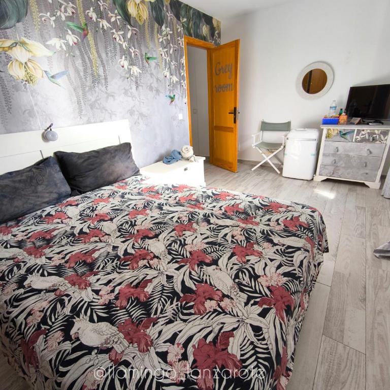 3 Private rooms - 3 habitaciones privadas shared duplex Gara with private pool - Queen Room with Spa Bath - 7