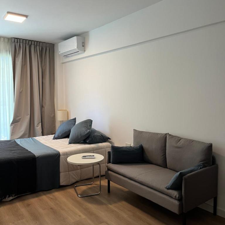 Modern apartment with balcony and desk for students - Apartamento con balcón - 34