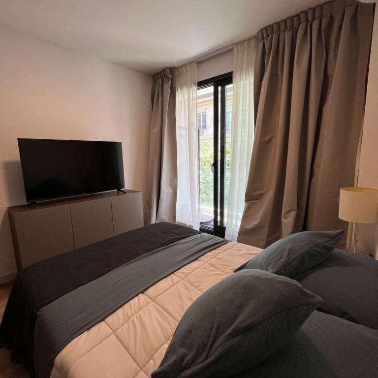 Modern apartment with balcony and desk for students - Apartamento con balcón - 21