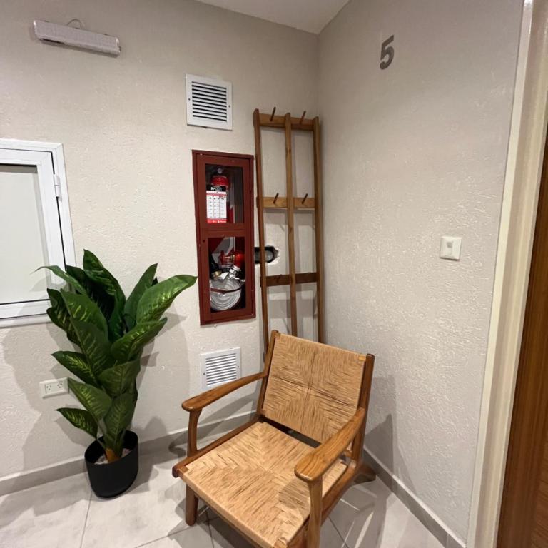 Modern apartment with balcony and desk for students - Apartamento con balcón - 62