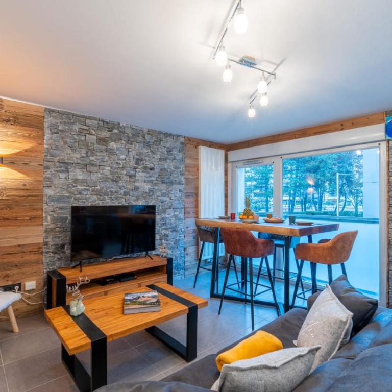 Apartment 5 minutes walk from Annecy's old town - Single Room - 2