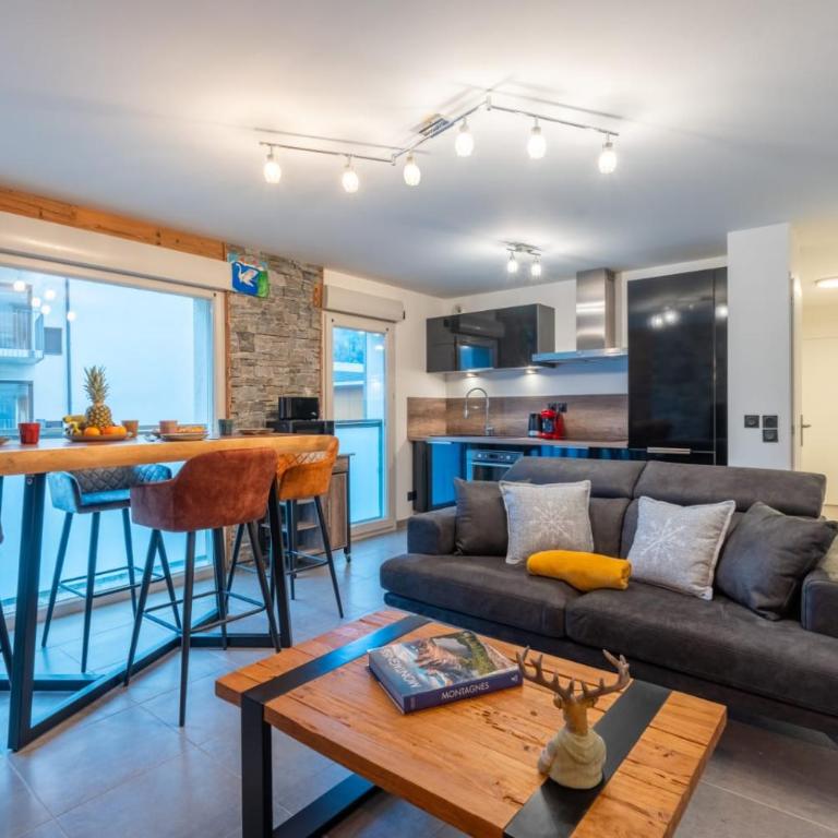 Apartment 5 minutes walk from Annecy's old town - Single Room - 17