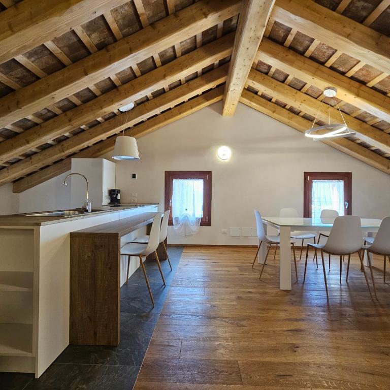 Alla Rocca Storica Zefiro - Appartamento con 2 Camere da Letto e con Vista - 4