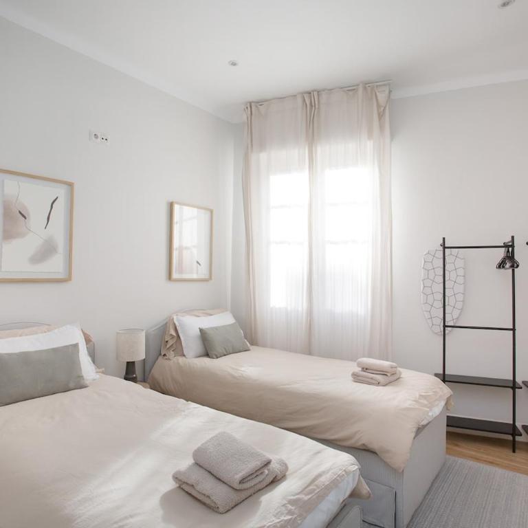 Apartamento Puerta del Camino 5 - Three-Bedroom Apartment - 8