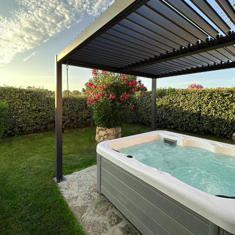 Residence SardegnaSummer Li Cuppulati - Appartamento con 1 Camera da Letto e Vasca Idromassaggio - 2
