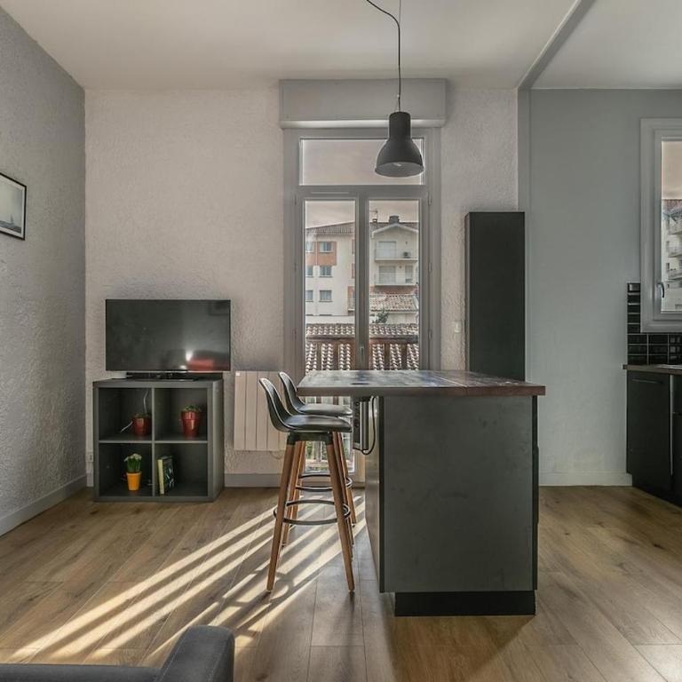 Arcachon Cœur de ville Appartement lumineux - Apartment mit 2 Schlafzimmern - 2