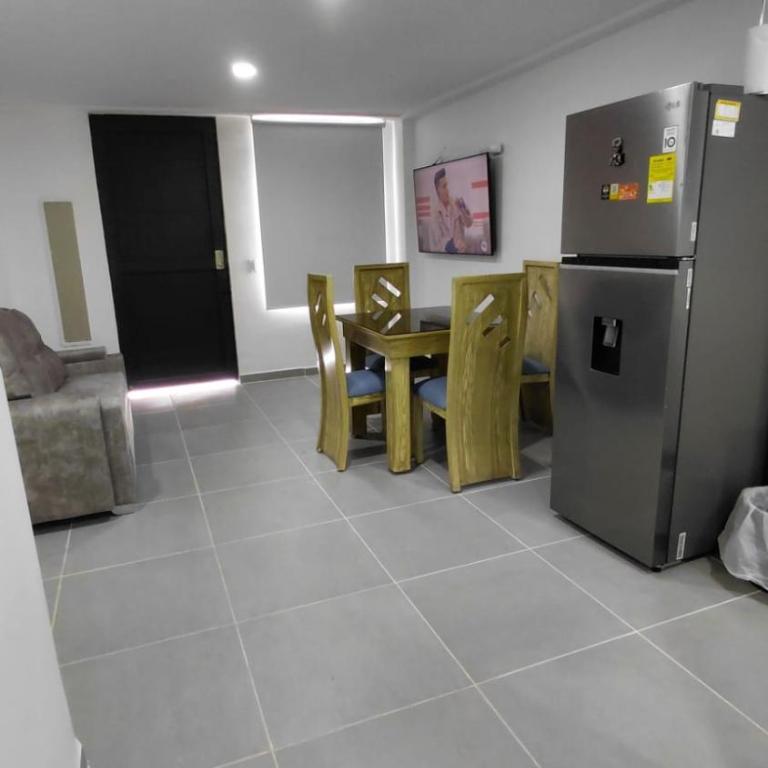 Denier House Fuente de los Rosales - A 5 minutos de Centros Comerciales - Apartamento de 2 dormitorios - 2
