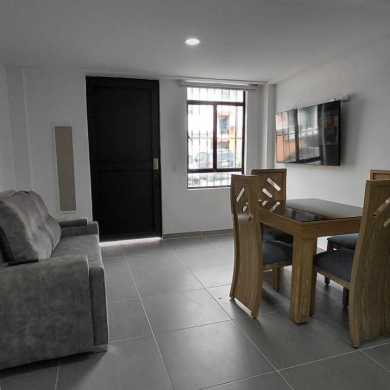 Denier House Fuente de los Rosales - A 5 minutos de Centros Comerciales - Apartamento de 2 dormitorios - 3