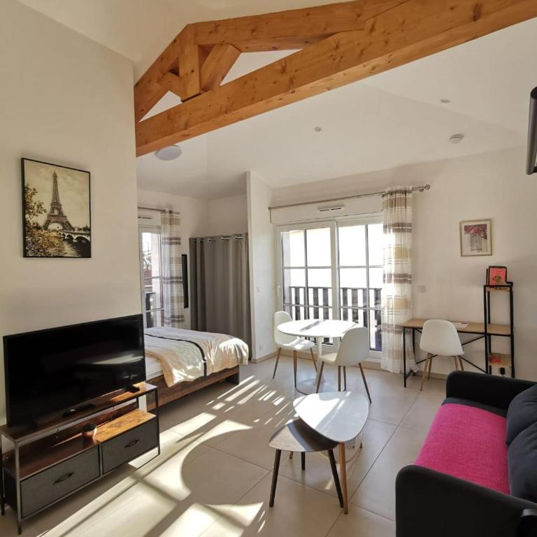 La Casa Mia - Neuf - Clim - Balcon - WIFI - Parking - Tout équipé - Tout confort - Proche plages et commerces - One-Bedroom Apartment - 1