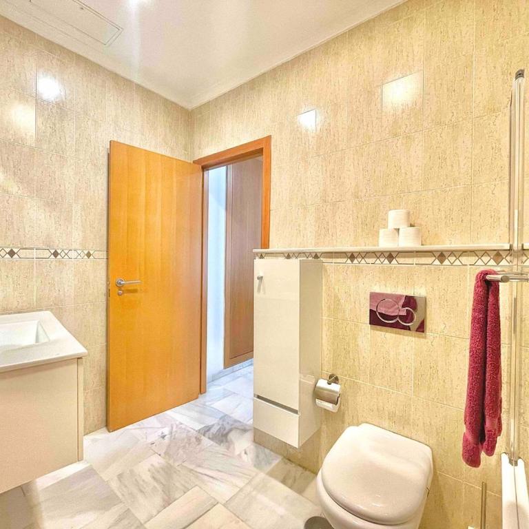 Atico Triana 100 meters with terrace and parking - Apartamento de 1 dormitorio - 3