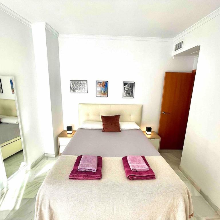 Atico Triana 100 meters with terrace and parking - Apartamento de 1 dormitorio - 22