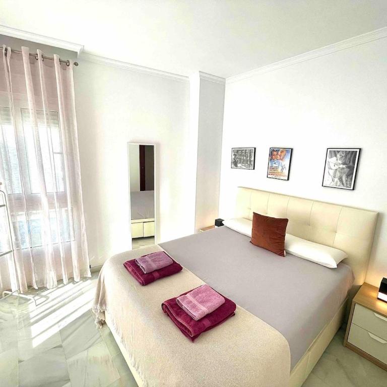Atico Triana 100 meters with terrace and parking - Apartamento de 1 dormitorio - 29