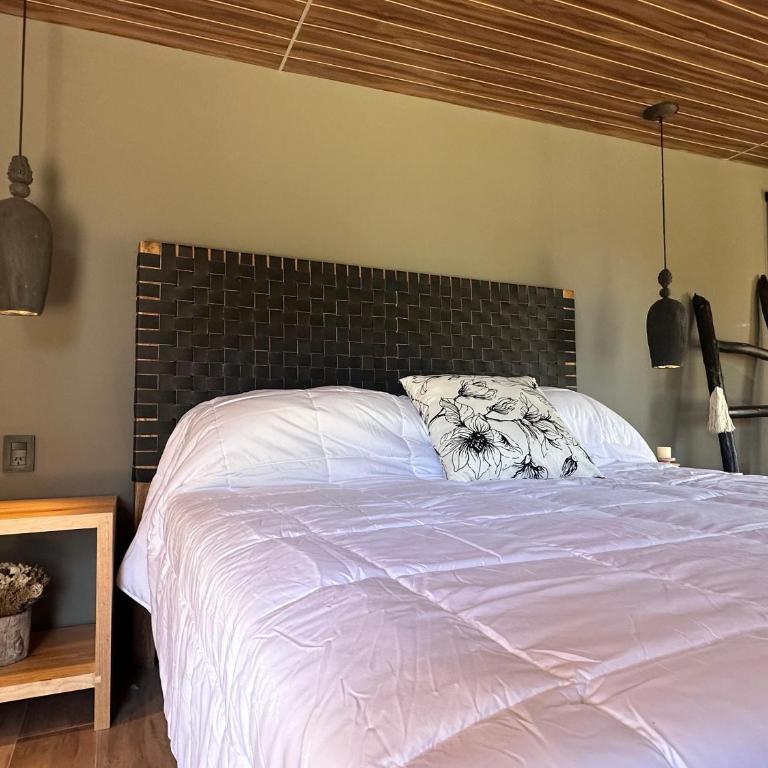LÜN Lodges - Deluxe Double Room - 6