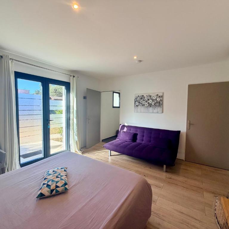 CARPE DIEM Résidence Hôtelière - Chambre Double avec Canapé-Lit - 1