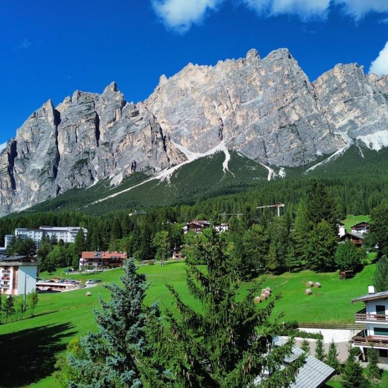 Exclusive Central Chalet, 5 min Sky Slopes, Garage - Appartamento con 3 Camere da Letto - 29