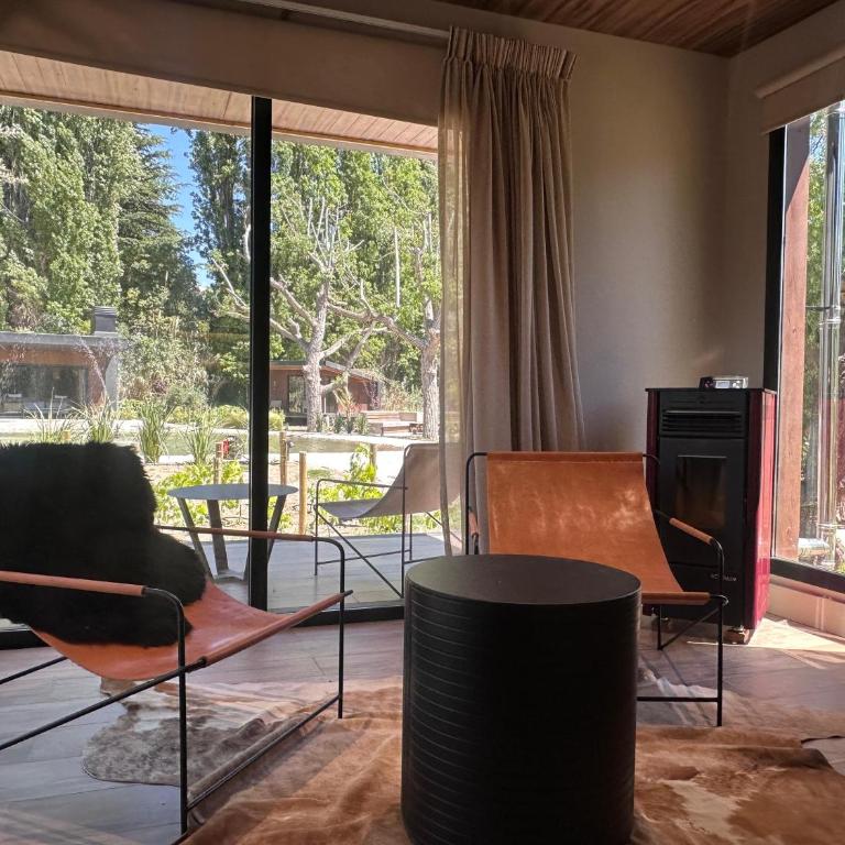 LÜN Lodges - Deluxe Double Room - 11
