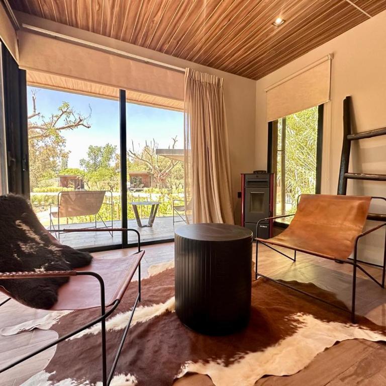 LÜN Lodges - Deluxe Double Room - 4