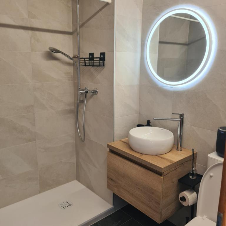 Studio rénové Ovronnaz chalet Orion - Appartement 1 Chambre - 6