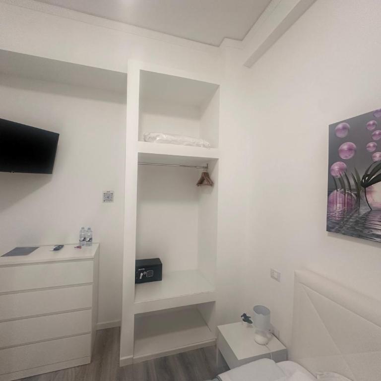 Carpe Diem Rooms by Marino Tourist - Standard Single Room - 4