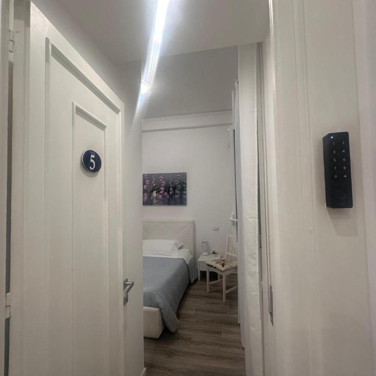 Carpe Diem Rooms by Marino Tourist - Standard Single Room - 5