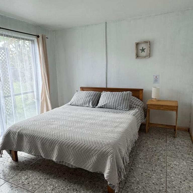 Manu Kehu - Two-Bedroom House - 8