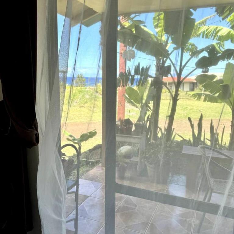 Manu Kehu - Two-Bedroom House - 3